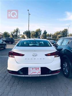 هیوندای ئەلەنترا